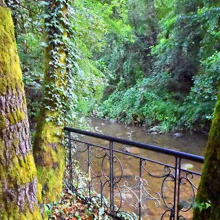 House By The River Tetewen