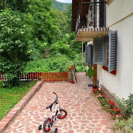 House By The River Teteven